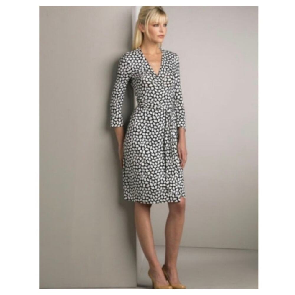 Diane Von Furstenberg DVF 100% Silk Womens 4 Black White Print Dress Abstract